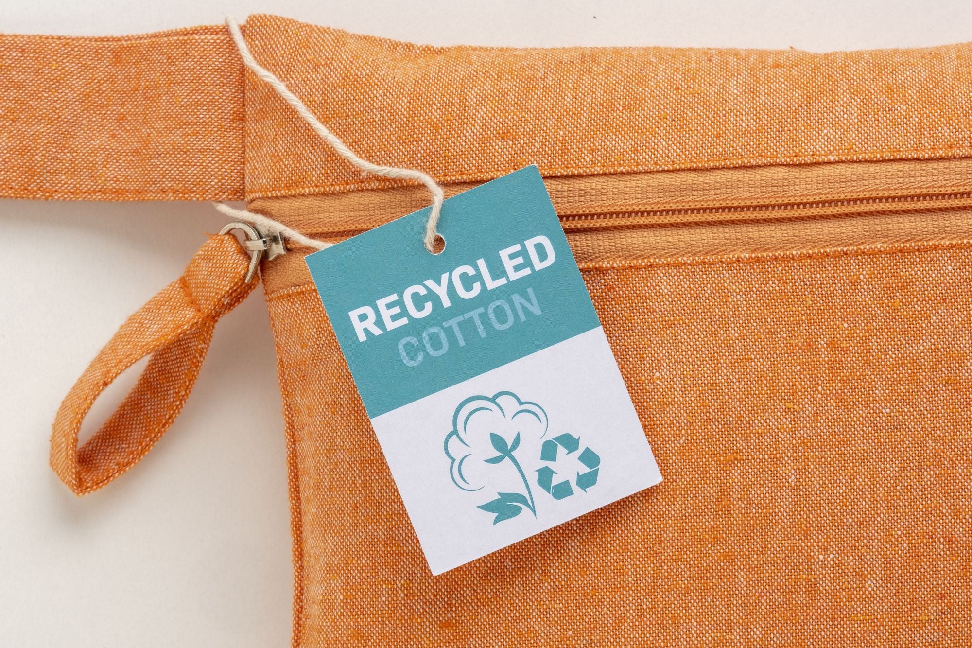 Porta documenti in cotone riciclato 180gr 04252