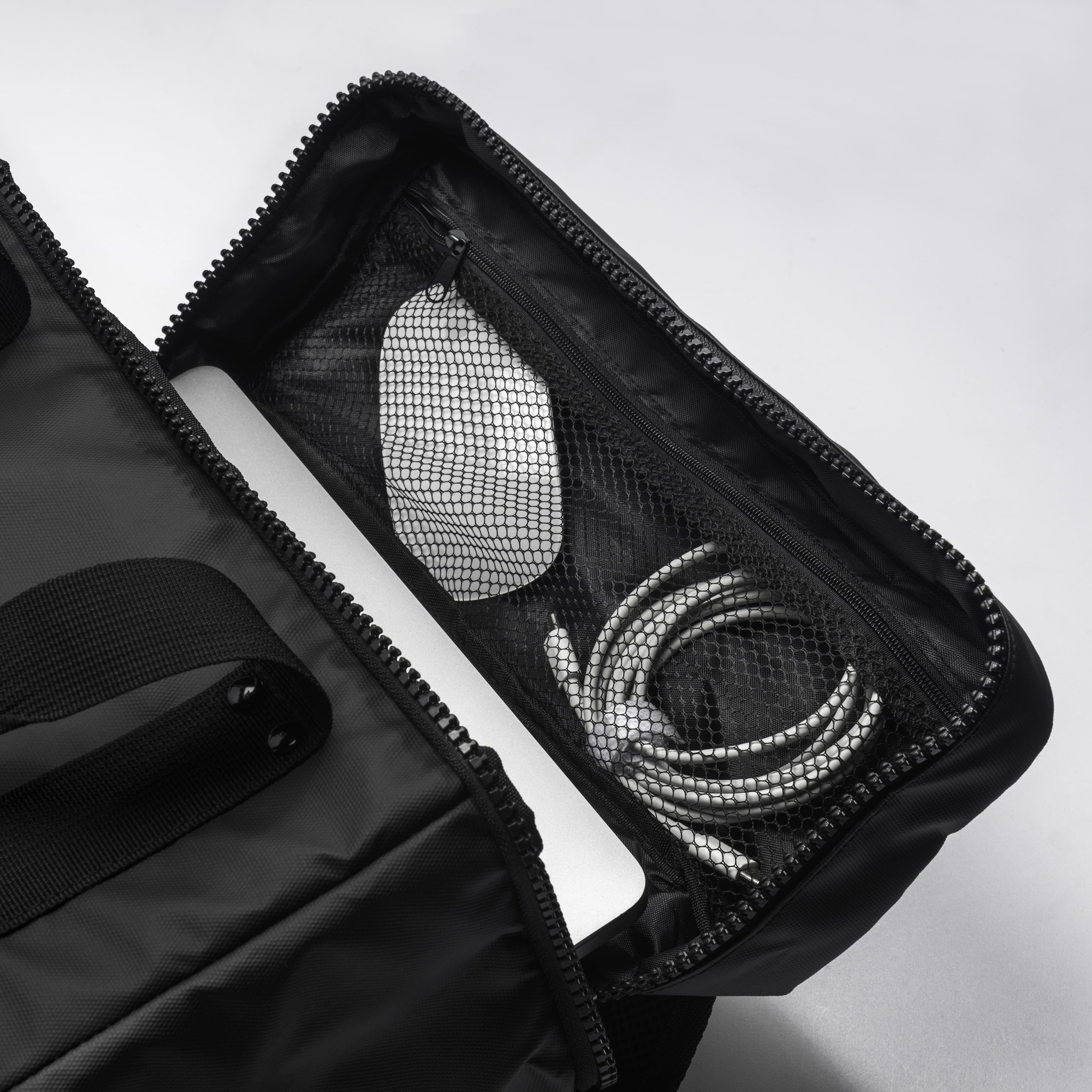 Zaino porta pc poliestere 16L 06534