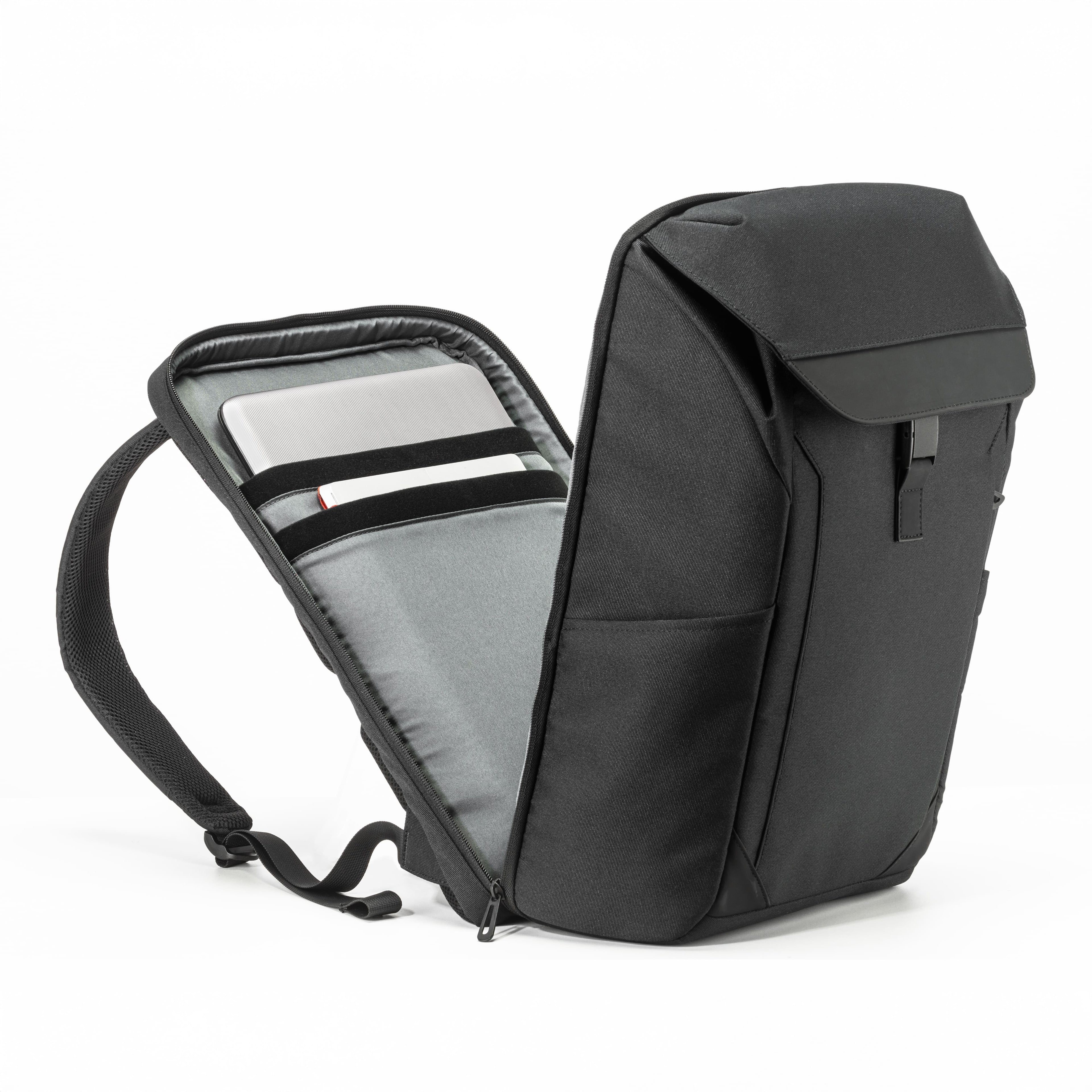 Zaino porta pc nylon 21,5L 06532