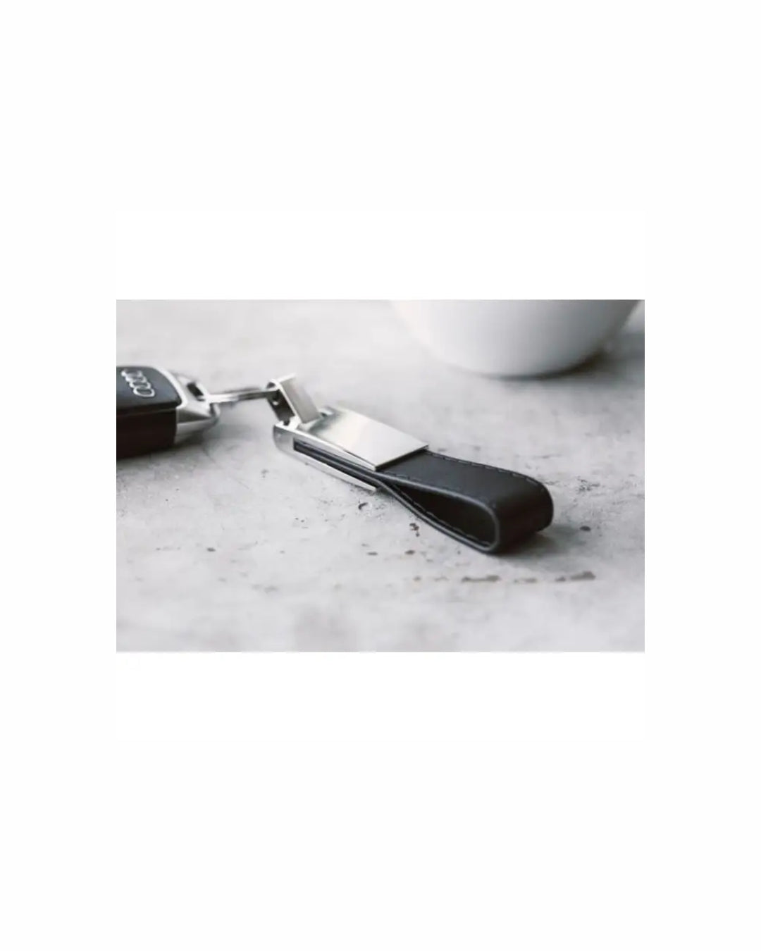 Portachiavi in acciaio e PU 03191